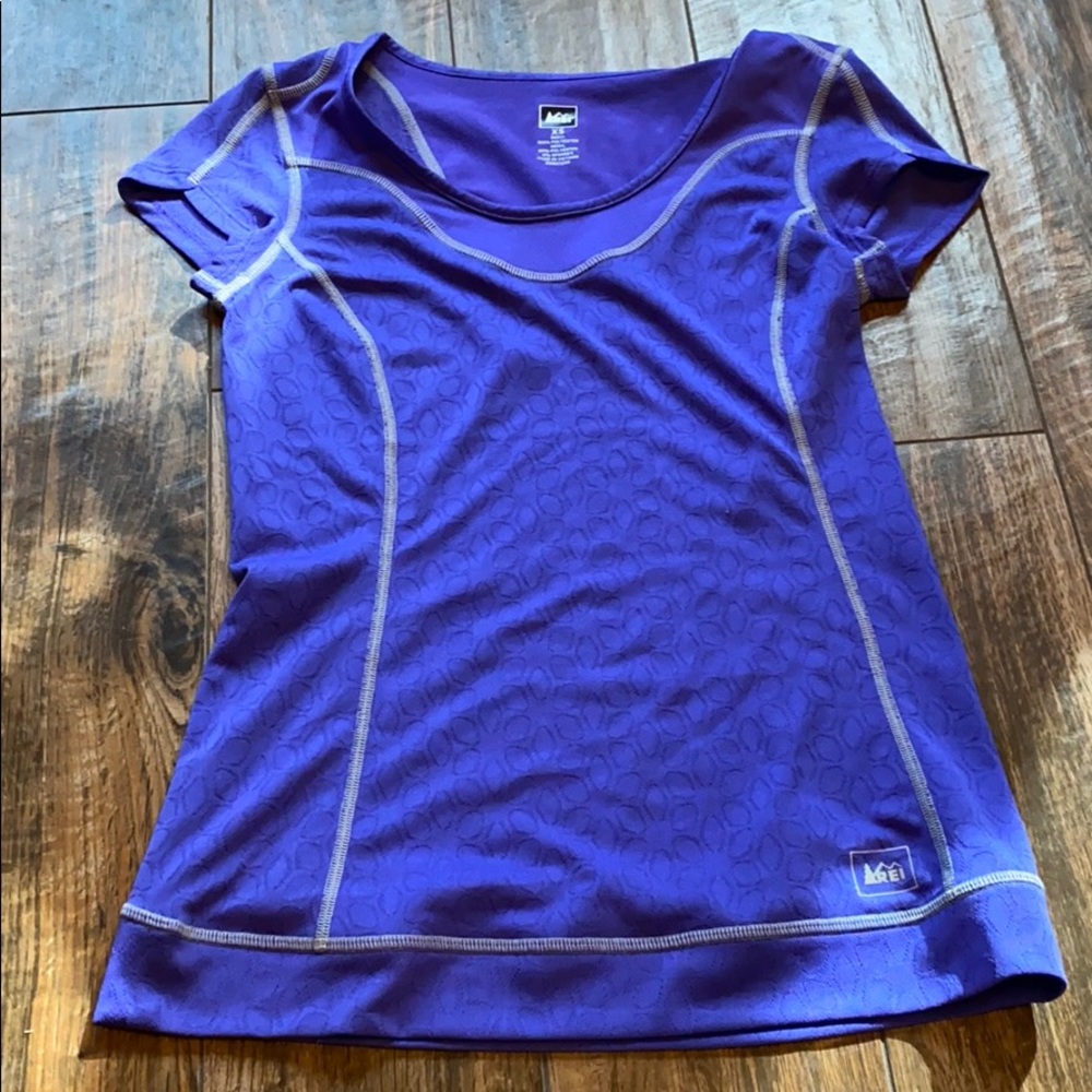 REI athletic t shirt